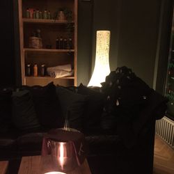 Saeson - Subtle decor and lighting leads to the mood and ambience...