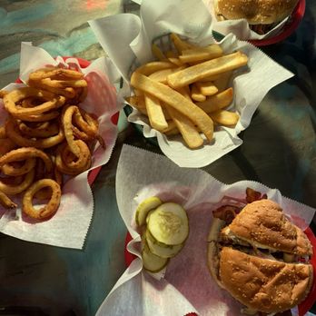 Gar's - Gar Burgers, onion rings, fries - Burgers Near Me - Marine City, Michigan Gar's - Gar Burgers, onion rings, fries - Burgers Near Me - Marine City, Michigan