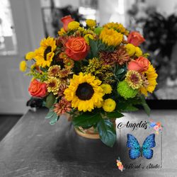 Angela's Floral Studio - Sunflower basket grand