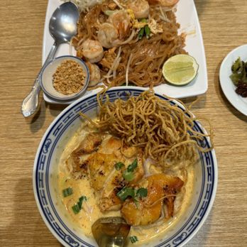 Charm Siam Restaurant - Kao Soi - Noodles Near Me - Long Beach, California