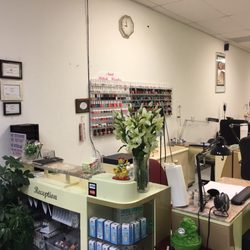 Julie's Nails & Spa Salon