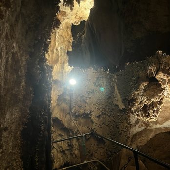 Mercer Caverns - Tours Near Me - Murphys, California Mercer Caverns - Tours Near Me - Murphys, California