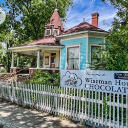 Wiseman House Chocolates - Front of the Building