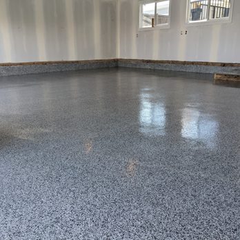 Epoxy Flooring - epoxy floor in a garage - Flooring Near Me - Calgary, Alberta Epoxy Flooring - epoxy floor in a garage - Flooring Near Me - Calgary, Alberta