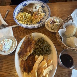 Catfish dinner was fantastic!! Cole slaw green beans biscuits also the chicken on rice special was very good ! Service was excellent!! Catfish dinner was fantastic!! Cole slaw green beans biscuits also the chicken on rice special was very good ! Service was excellent!!