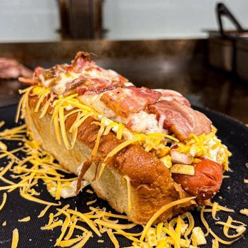 DOG R - Updated February 2026 - 21 Photos - 777 Alameda St, Los