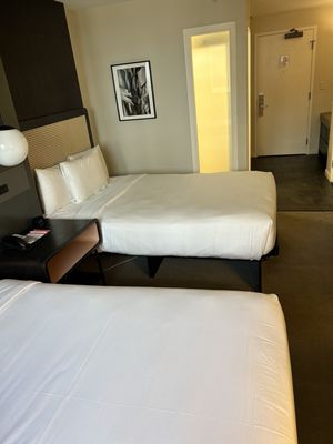 Hotel Renew by null