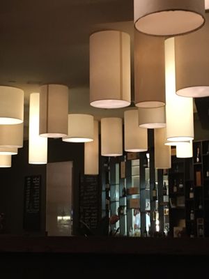 Aromi by null