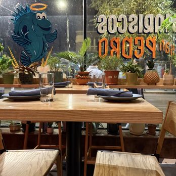 Mariscos San Pedro - Front seating area - Mexican Near Me - Chicago, Illinois