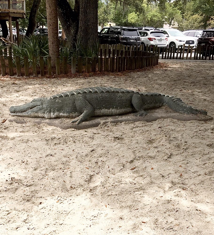 GREGG RUSSELL HARBOR TOWN PLAYGROUND 140 Lighthouse Rd, Hilton Head
