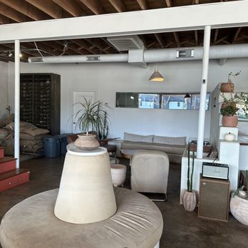 Palomino Coffee - Indoors - Coffee & Tea Near Me - Austin, Texas Palomino Coffee - Indoors - Coffee & Tea Near Me - Austin, Texas