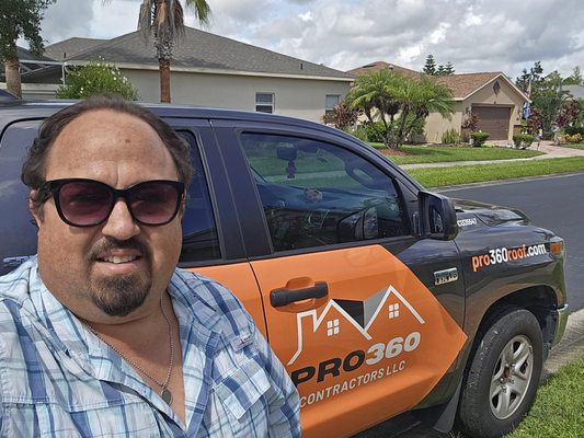 Pro 360 Contractors Logo