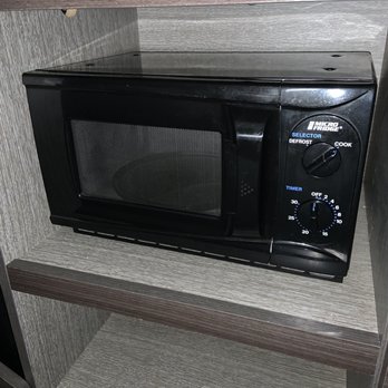 Hampton Inn Quincy - Yay - a microwave! - Hotels Near Me - Quincy, Florida Hampton Inn Quincy - Yay - a microwave! - Hotels Near Me - Quincy, Florida