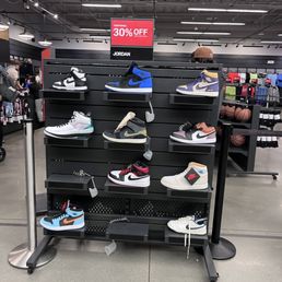 redlands nike outlet