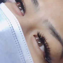 Sakishima Lashes - She's the bomb!!!