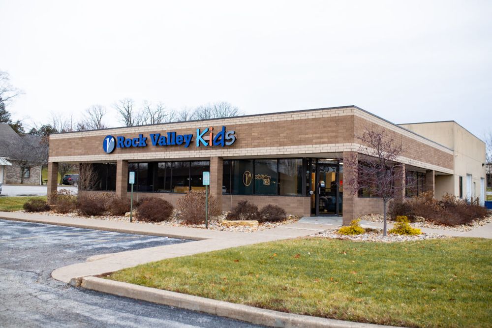 Rock Valley Physical Therapy - Davenport- Kids - child therapist in Davenport, IA