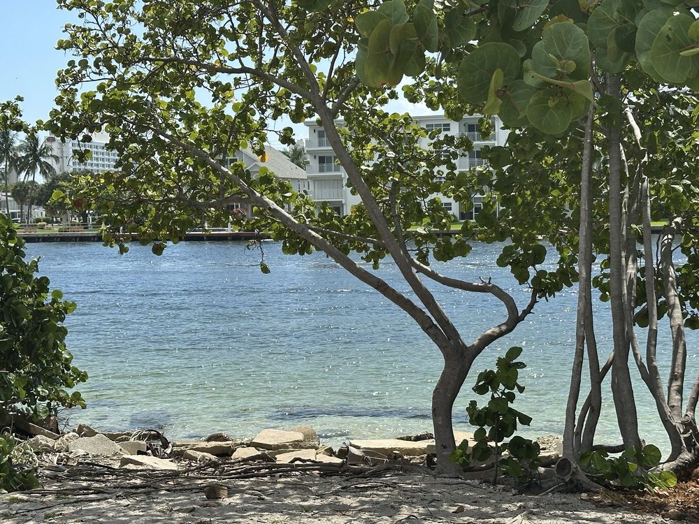 Harbor’s Edge Park Image