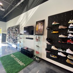 Snkr Plus