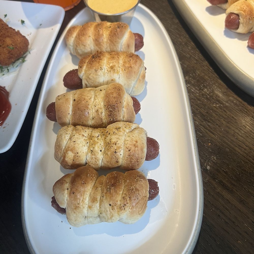 Dave & Buster's Roseville - Weenies. - Arcades Near Me - Roseville, California