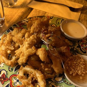 Kam Rai Thai - Fried Calamari - Cocktail Bars Near Me - Astoria, New York Kam Rai Thai - Fried Calamari - Cocktail Bars Near Me - Astoria, New York