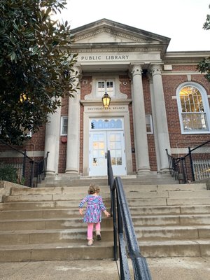 Southeast Neighborhood Library by null