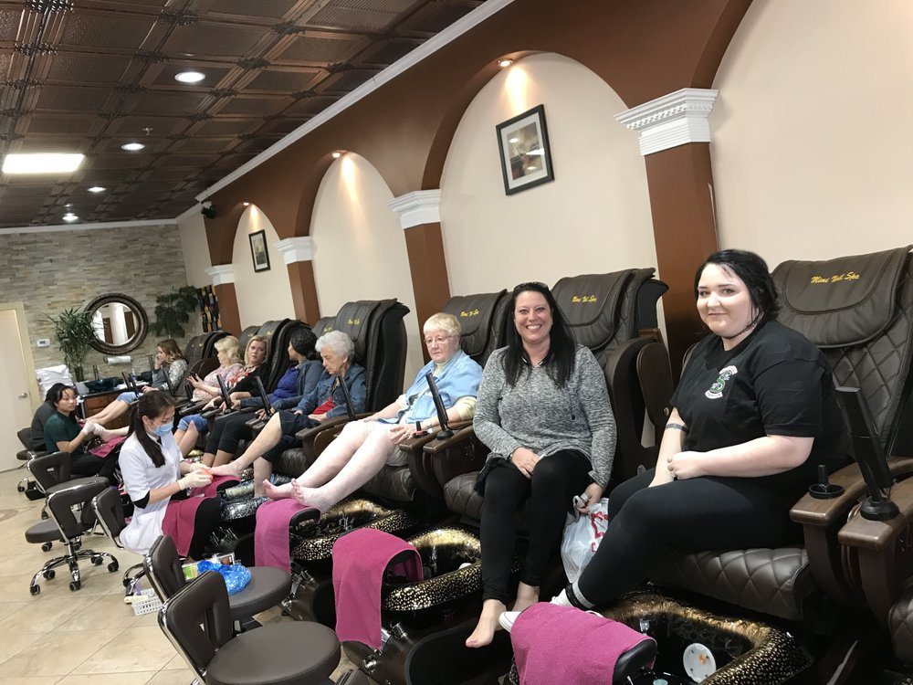 MIMI NAILS Updated July 2024 15 Reviews 1311 W Main St, Lebanon