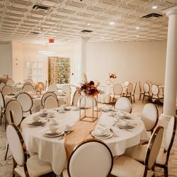 Emerald San Ramon - Tables and Chairs