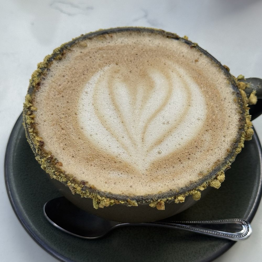 Café Bastille Miami Beach - Pistachio latte - Cafes Near Me - Miami Beach, Florida Café Bastille Miami Beach - Pistachio latte - Cafes Near Me - Miami Beach, Florida
