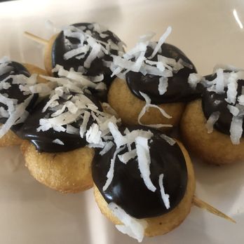 Dinkys Mini Donuts - Donuts Near Me - Lake Geneva, Wisconsin Dinkys Mini Donuts - Donuts Near Me - Lake Geneva, Wisconsin