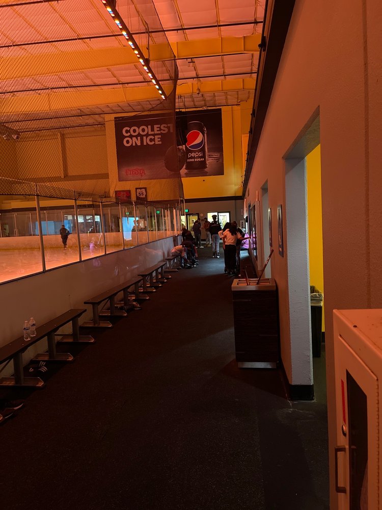 PEPSI ICE ARENA Updated October 2024 46 Photos & 43 Reviews 2407