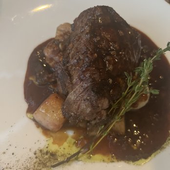 Elliott's On Linden - New American Near Me - Pinehurst, North Carolina