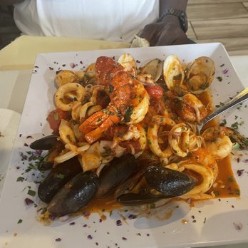 Mama Lena's Restaurant & Pizza - Mama Lena's Seafood Combo - Pizza Near Me - Perth Amboy, New Jersey Mama Lena's Restaurant & Pizza - Mama Lena's Seafood Combo - Pizza Near Me - Perth Amboy, New Jersey