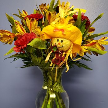 Flowers In The Mitten - Florists Near Me - Wayne, Michigan