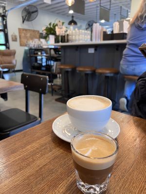 Social Eats Café by null