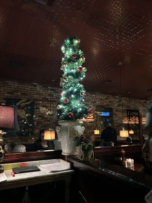 Nic's Italian Steak & Crab House by null