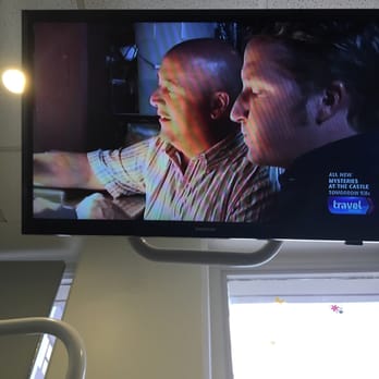 Wade Takenishi, DDS - Tv over the chair.. I like it!!! - Cosmetic Dentists Near Me - Honolulu, Hawaii Wade Takenishi, DDS - Tv over the chair.. I like it!!! - Cosmetic Dentists Near Me - Honolulu, Hawaii