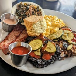 Bonnie Blue - BBQ brisket, short ribs, kielbasa, Mac n cheese, greens and biscuit