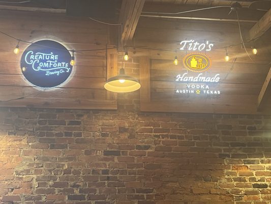 Tin Plate Social Circle by null