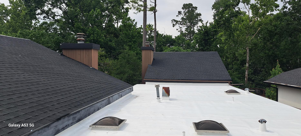 Slide of Achilles Roofing & Exterior