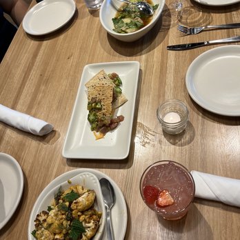 True Food Kitchen - Roasted Cauliflower, Tuna Tostada, Edamame Dumplings - New American Near Me - Gaithersburg, Maryland