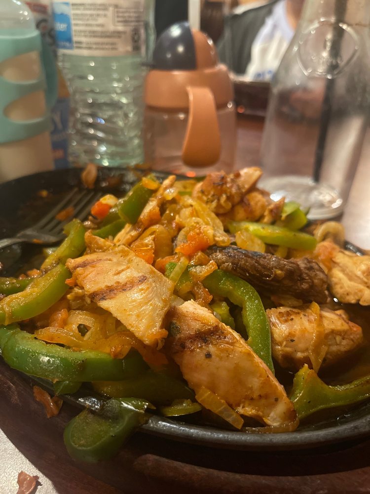 ESPINOZA’S FAMILY RESTAURANT Updated November 2024 77 Photos & 138