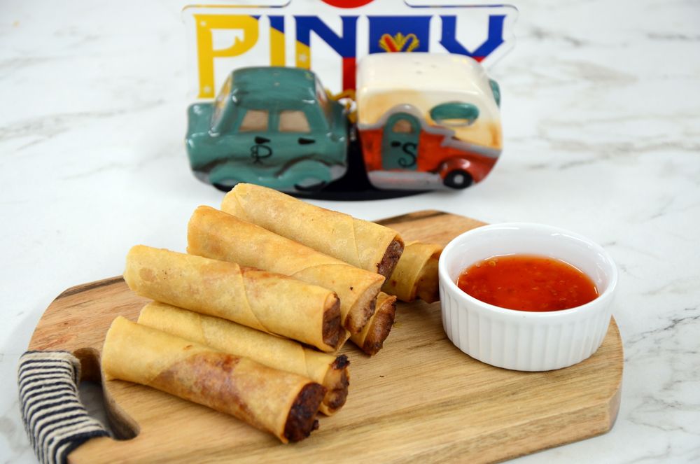 Pinoy Kitchen Logo