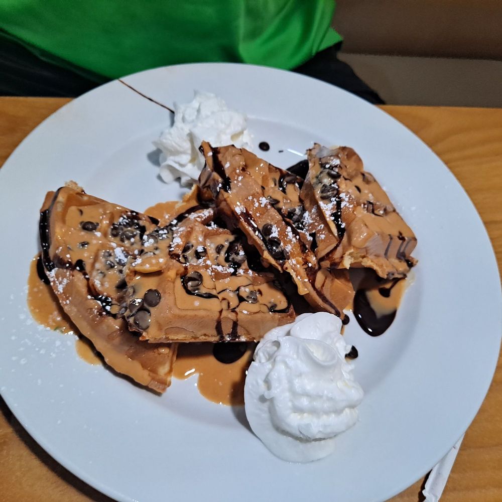 Eggcetera Breakfast & Lunch - Reeses peanut butter waffle - Breakfast & Brunch Near Me - Fort Myers, Florida
