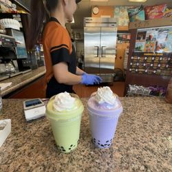 Vicky's Donuts - Boba slushies