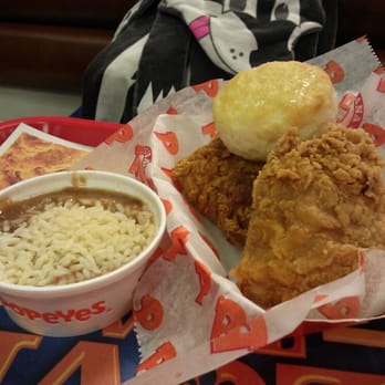 Popeyes Louisiana Kitchen - Spicy fried chicken with red beans and rice - Fast Food Near Me - Newark, Delaware
