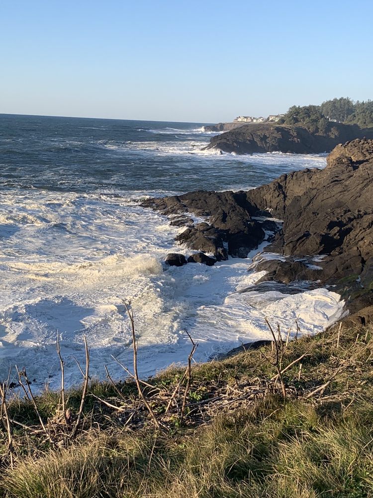 ROCKY CREEK STATE SCENIC VIEWPOINT, Depoe Bay, Oregon 2380 S Highway