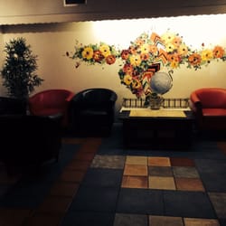 Bates School of Music, Art & Tutoring - Main lobby