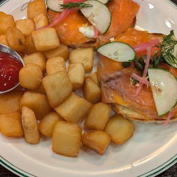The Fortunate Fox - Breakfast: Lox & Bagels (FYI, the fries are too good) - Bars Near Me - Toronto, Ontario The Fortunate Fox - Breakfast: Lox & Bagels (FYI, the fries are too good) - Bars Near Me - Toronto, Ontario