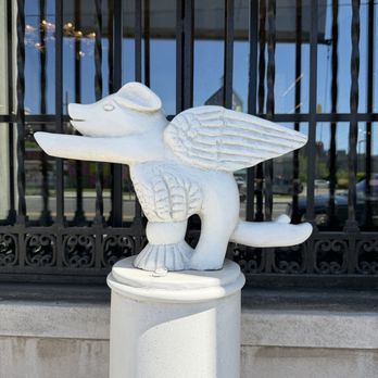 WhistlePig Whiskey - Sculpture outside - Whiskey Bars Near Me - Louisville, Kentucky WhistlePig Whiskey - Sculpture outside - Whiskey Bars Near Me - Louisville, Kentucky