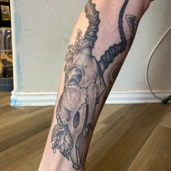 Sleepy Hollow Tattoos - Tattoo Near Me - Fort Worth, Texas Sleepy Hollow Tattoos - Tattoo Near Me - Fort Worth, Texas